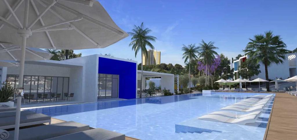 Hotel Tivoli Alvor Algarve Esterno foto The pool at the hotel