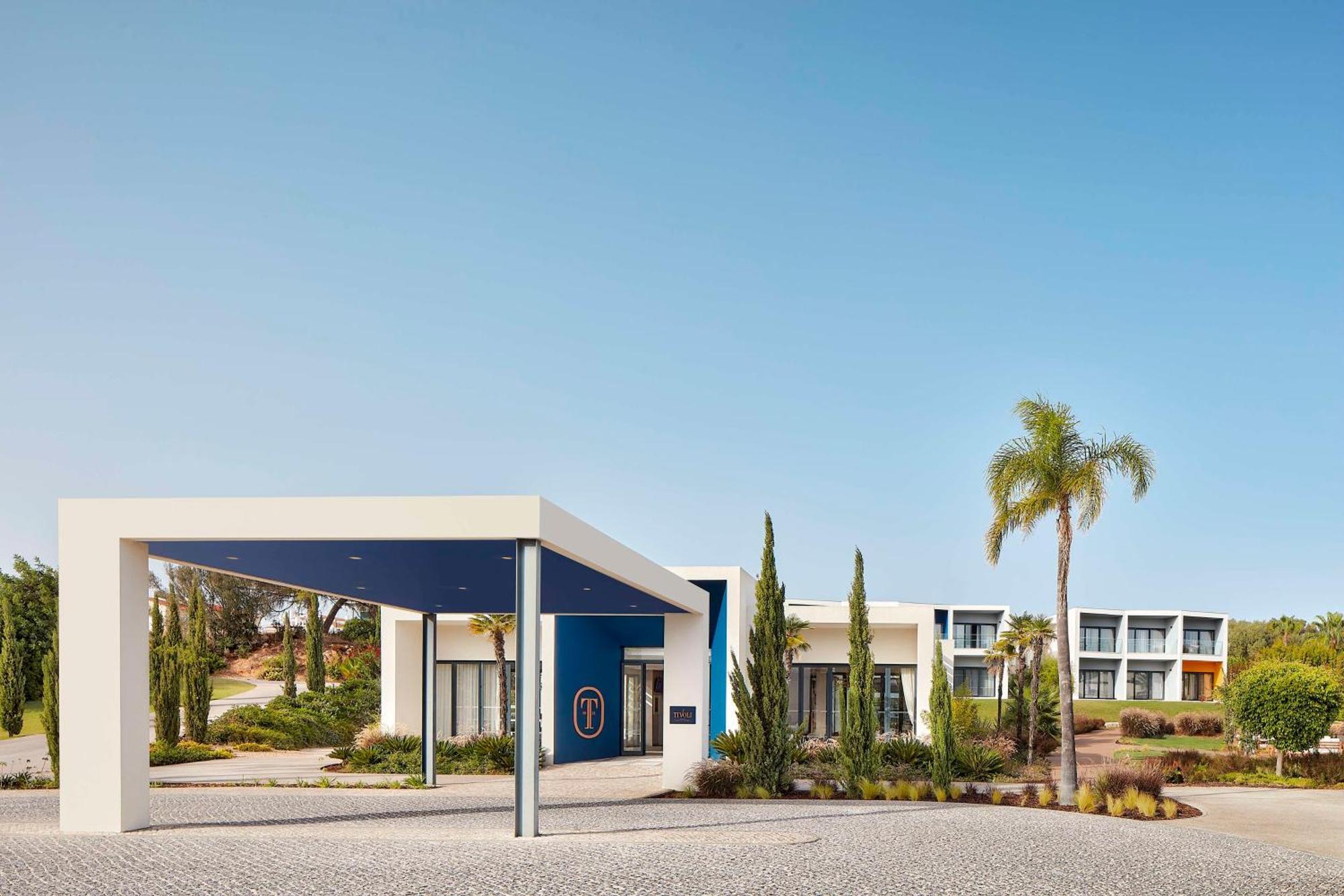 Hotel Tivoli Alvor Algarve Esterno foto The school's main entrance