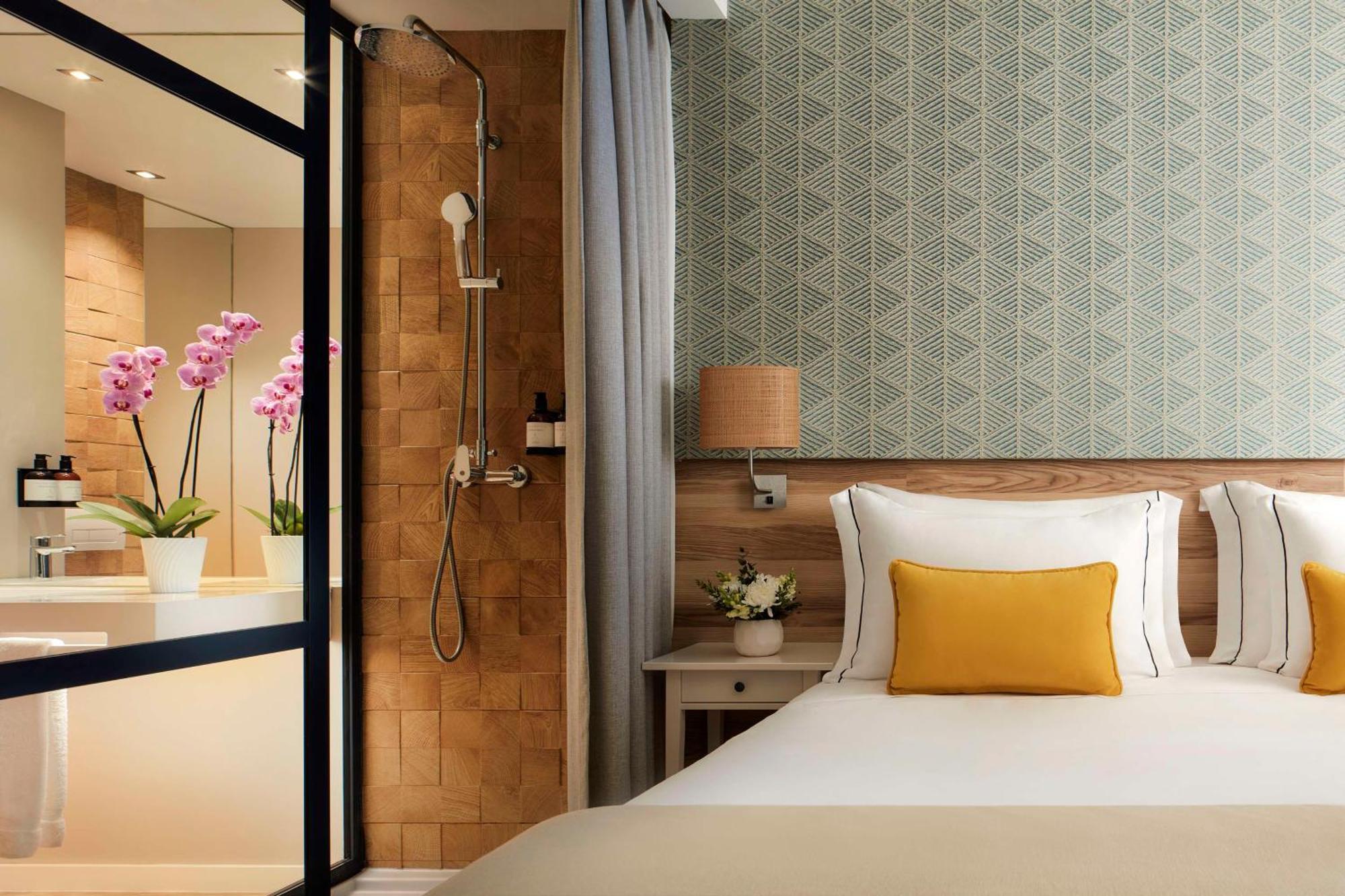 Hotel Tivoli Alvor Algarve Esterno foto A room at the hotel